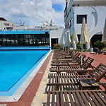 Sunborn Ξενοδοχείο 3*