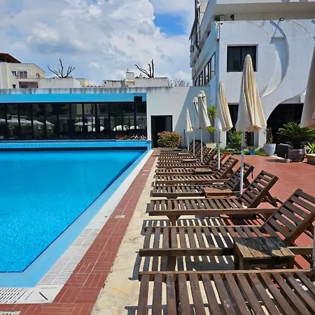 Sunborn Hotel 3*
