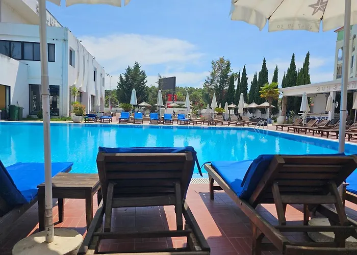 Sunborn Hotel