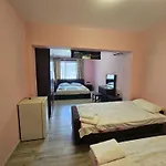 Отель Sunborn Голем