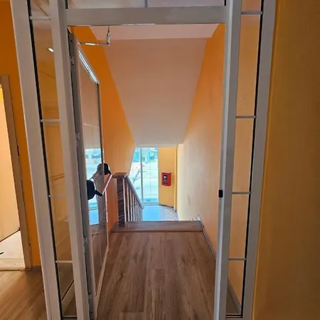 Sunborn Отель