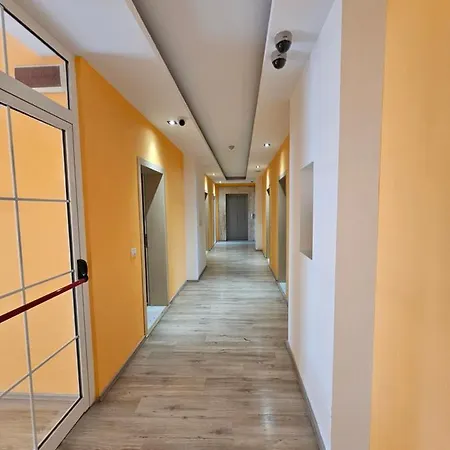 Sunborn Отель