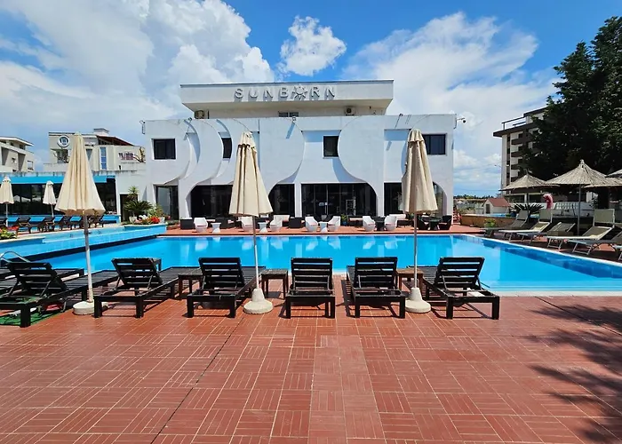 Hotel Sunborn Golem (Tirana)