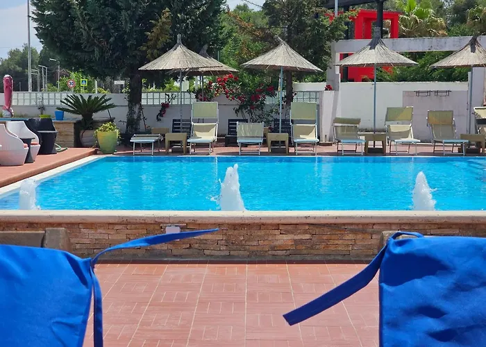 Sunborn Hotel